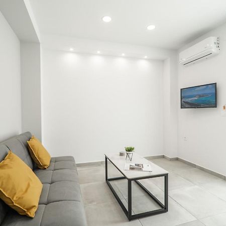 Kiani Apts Каливес Экстерьер фото